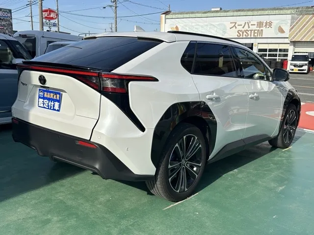 bZ4X(トヨタ)Z中古車 11