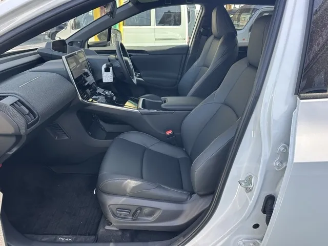 bZ4X(トヨタ)Z中古車 3