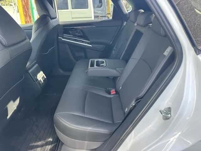 bZ4X(トヨタ)Z中古車 4