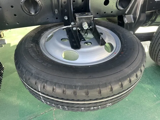 キャンター(三菱)全低床キョウカダンプ ３ｔ登録済未使用車 7