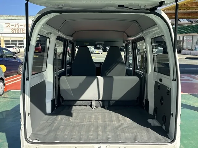 ミニキャブバン(三菱)CD 16.0kwh 4シーターレンタＵＰ 11