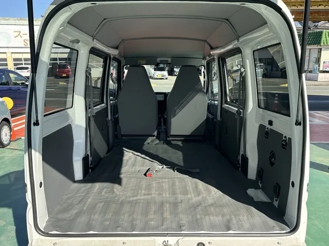 ミニキャブバン(三菱)CD 16.0kwh 4シーターレンタＵＰ 12