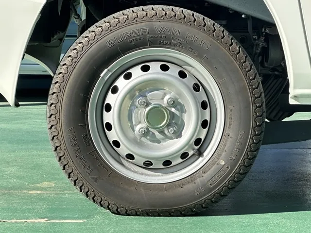 ミニキャブバン(三菱)CD 16.0kwh 4シーターレンタＵＰ 14