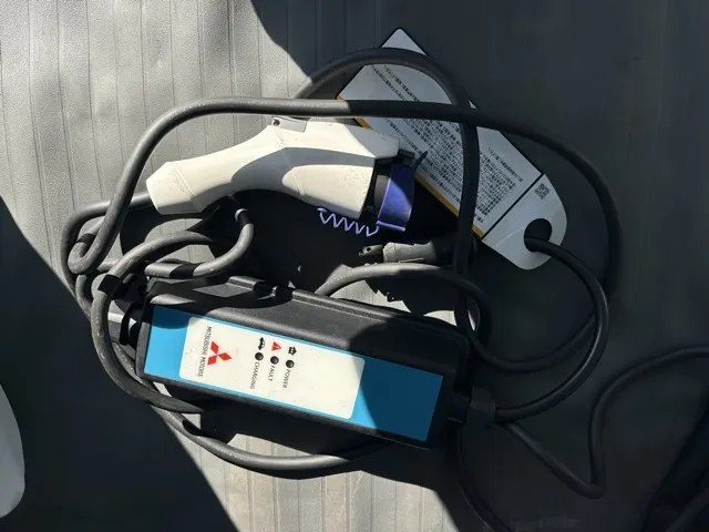 ミニキャブバン(三菱)CD 16.0kwh 4シーターレンタＵＰ 27