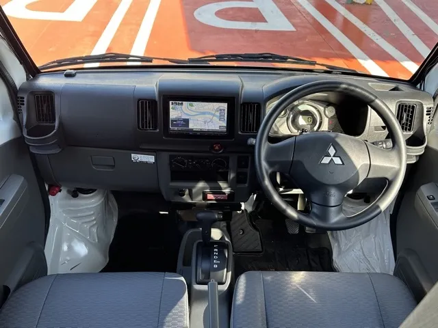 ミニキャブバン(三菱)CD 16.0kwh 4シーターレンタＵＰ 5