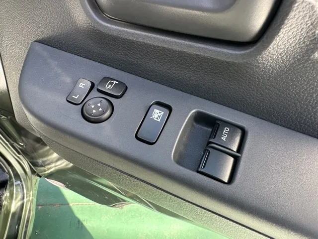 キャリートラック(スズキ)スーパーキャリイXリミテッド 4WD AT届出済未使用車 11
