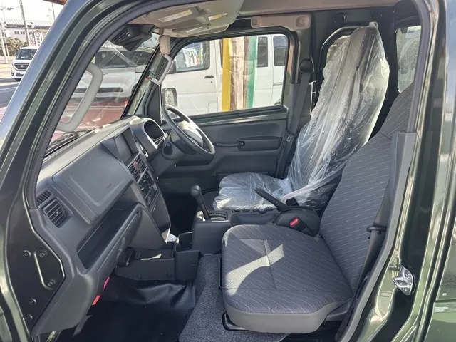 キャリートラック(スズキ)スーパーキャリイXリミテッド 4WD AT届出済未使用車 3
