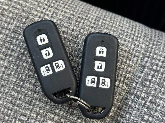 N-BOX(ホンダ)L 両側電動スライドドア中古車 24