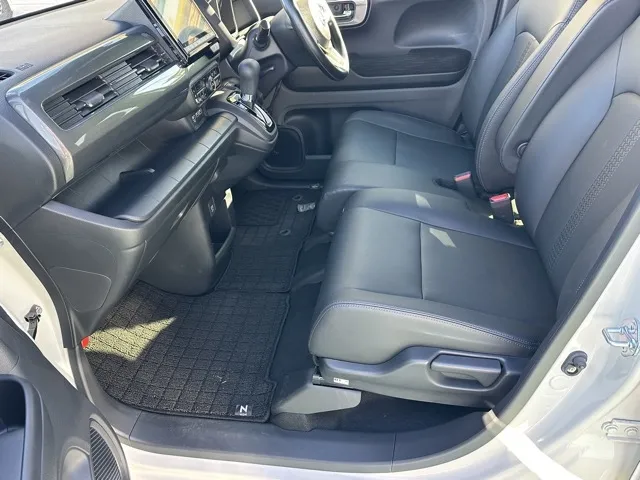 N-WGN(ホンダ)カスタムL ホンダセンシングレンタＵＰ 3