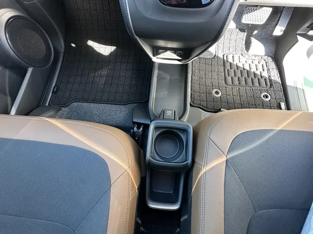 N-ONE(ホンダ)オリジナル スタイルプラスアーバン中古車 17