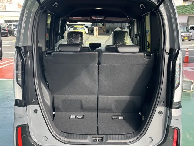 N-BOX(ホンダ)N-BOXカスタムターボ コーディネートスタイル届出済未使用車 10
