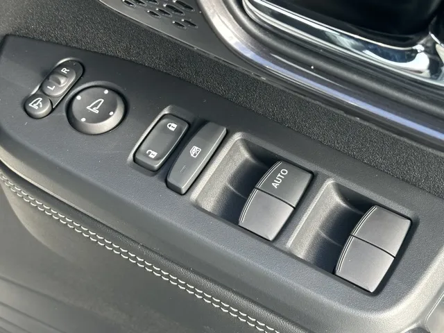 N-BOX(ホンダ)N-BOXカスタムターボ コーディネートスタイル届出済未使用車 14