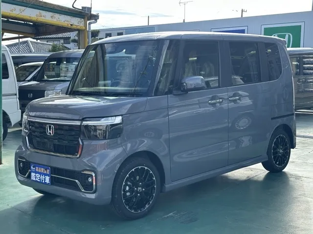 N-BOX(ホンダ)N-BOXカスタムターボ コーディネートスタイル届出済未使用車 1