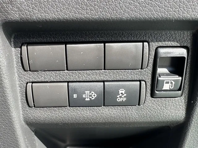 キャラバン(ニッサン)ディーゼル ロング オーテックラインプラス 寒冷地 4WD登録済未使用車 19