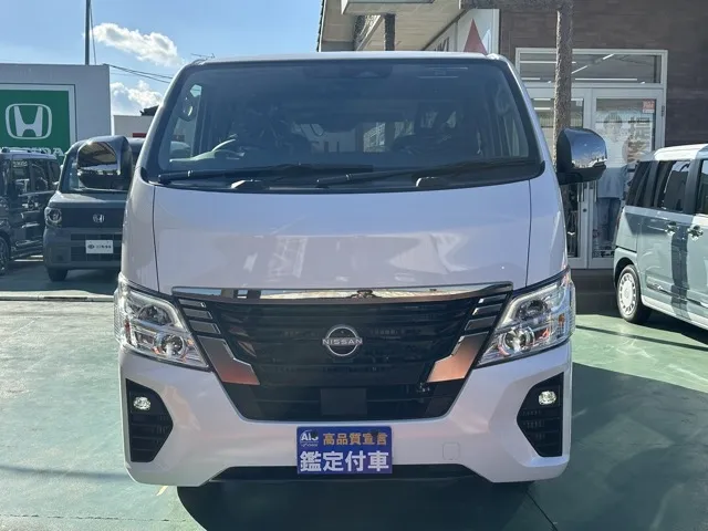 キャラバン(ニッサン)ディーゼル ロング オーテックラインプラス 寒冷地 4WD登録済未使用車 29