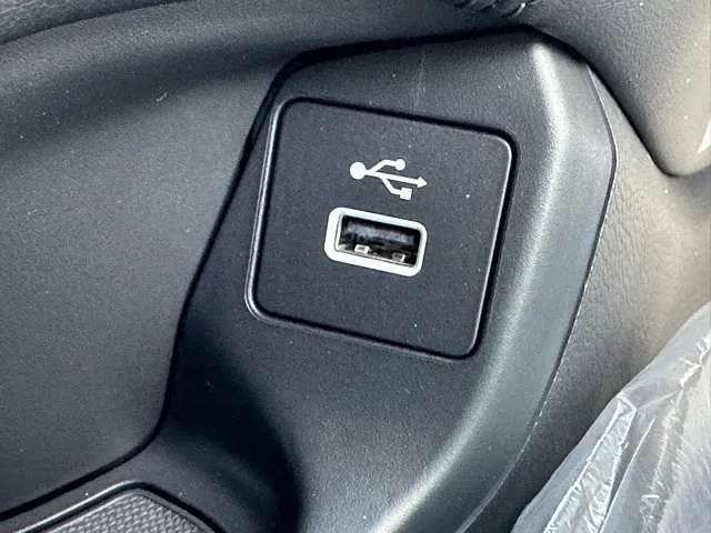 ZR-V(ホンダ)e：HEV Z登録済未使用車 16