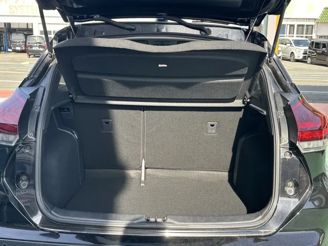 キックス(ニッサン)オーテック中古車 9