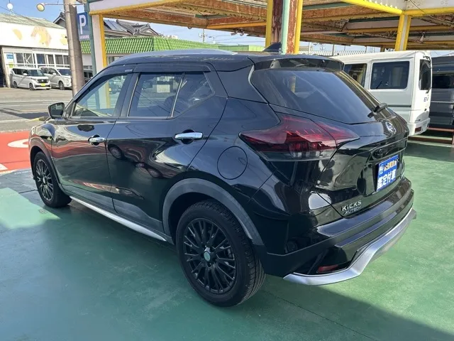 キックス(ニッサン)オーテック中古車 2