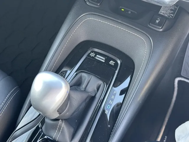 カローラ(トヨタ)ハイブリッドダブルバイビー中古車 18