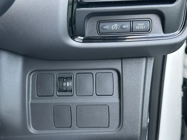 セレナ(ニッサン)B中古車 15