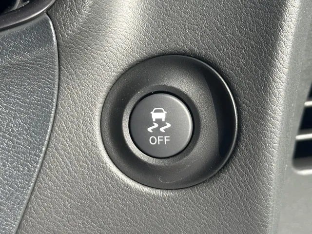 フェアレディZ(ニッサン)バージョンS 6MT登録済未使用車 9