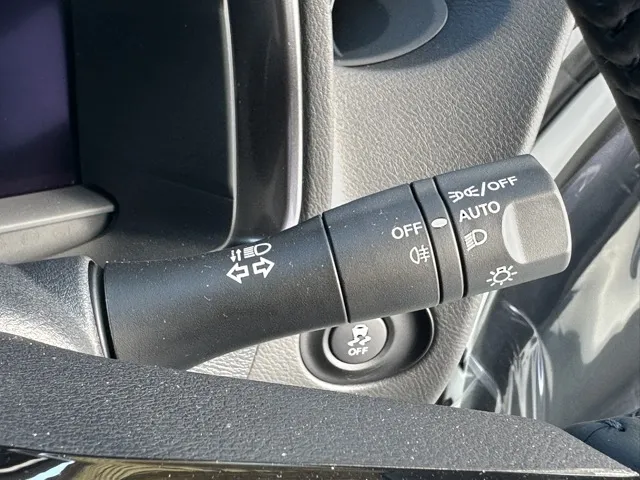 フェアレディZ(ニッサン)バージョンS 6MT登録済未使用車 12