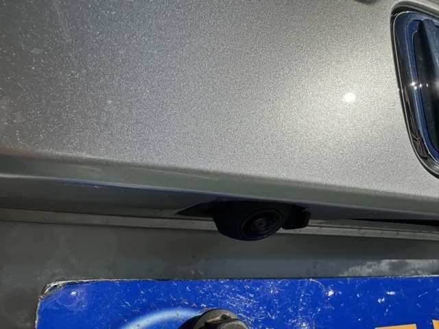 フリード(ホンダ)e：HEVクロスター 5人乗登録済未使用車 8