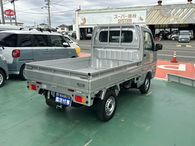 キャリートラック(スズキ)KC 4WD AT届出済未使用車 10