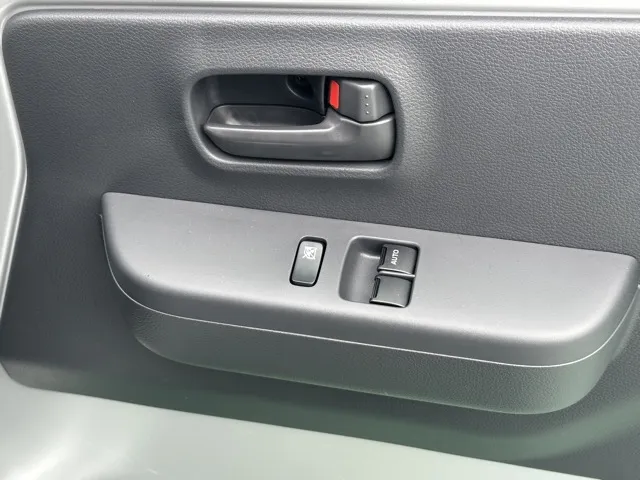 キャリートラック(スズキ)KC 4WD AT届出済未使用車 12