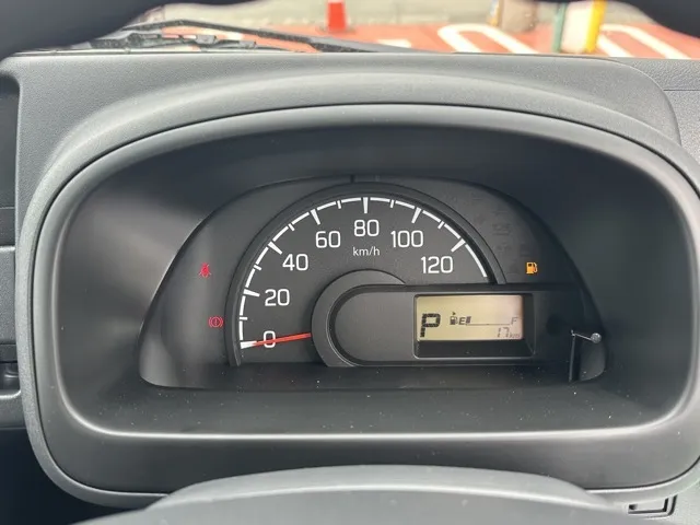 キャリートラック(スズキ)KC 4WD AT届出済未使用車 16