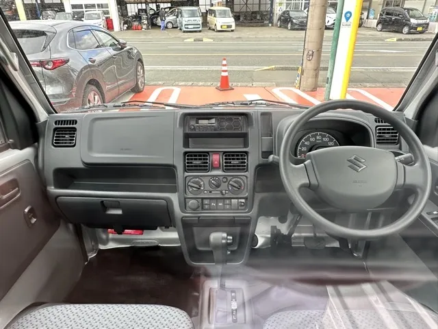 キャリートラック(スズキ)KC 4WD AT届出済未使用車 7