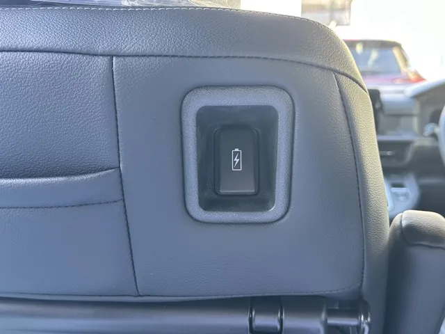 ステップワゴン(ホンダ)e・HEVスパーダ 7人中古車 8