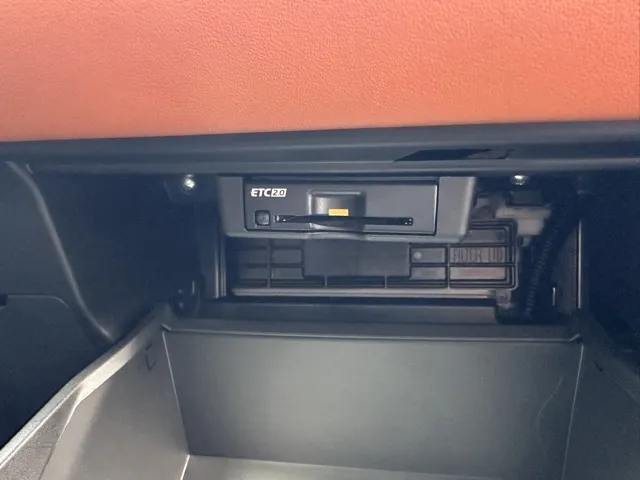 アウトランダー(三菱)P中古車 19