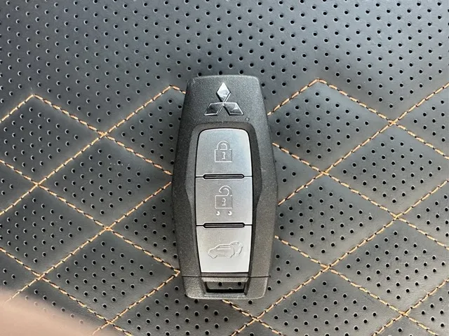 アウトランダー(三菱)P中古車 28