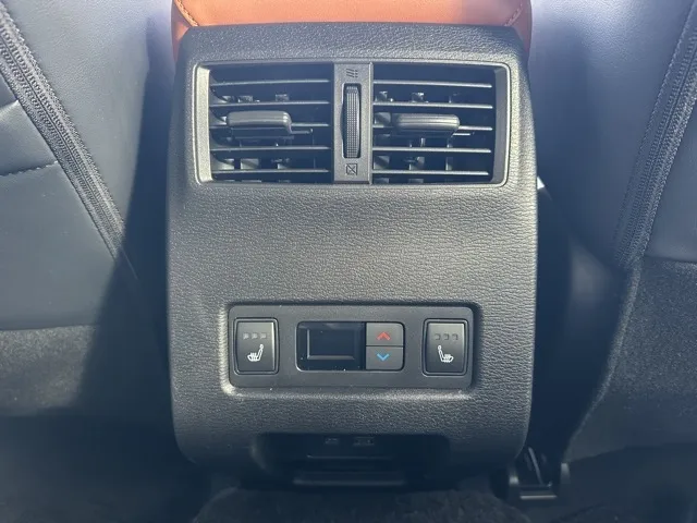 アウトランダー(三菱)P中古車 7