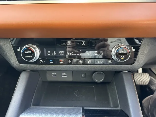 アウトランダー(三菱)P中古車 19