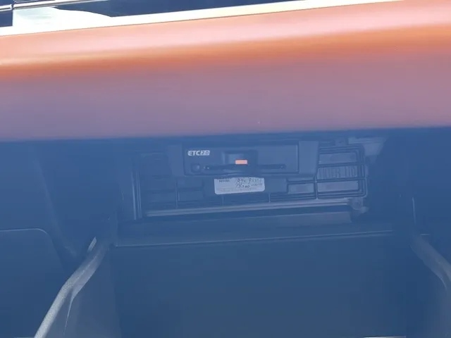 アウトランダー(三菱)P中古車 22