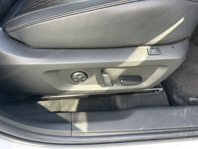 アウトランダー(三菱)P中古車 26