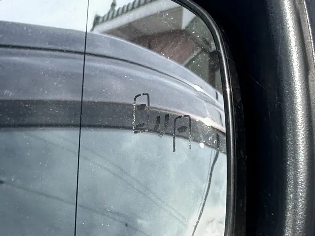 プリウス(トヨタ)Z 4WD登録済未使用車 13