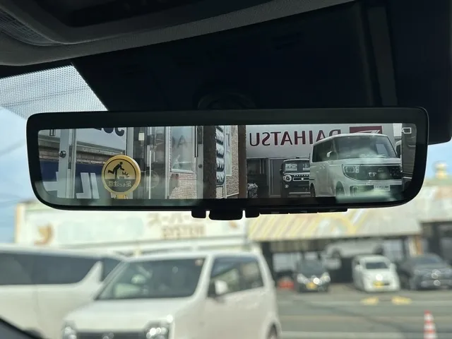 プリウス(トヨタ)Z 4WD登録済未使用車 24