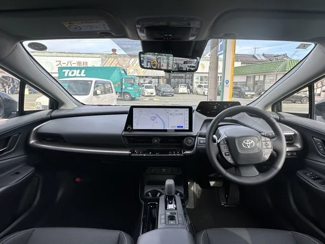 プリウス(トヨタ)Z 4WD登録済未使用車 5