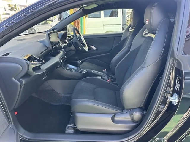 GRヤリス(トヨタ)RZ ハイパフォーマンス ４WD 6MT中古車 3