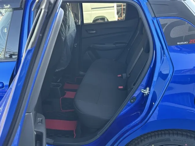 スイフト(スズキ)ファイナルエディション MT 全方位カメラ登録済未使用車 4