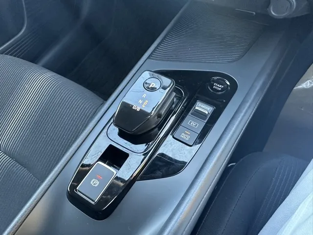 ノート(ニッサン)X アラウンドビューモニター中古車 23