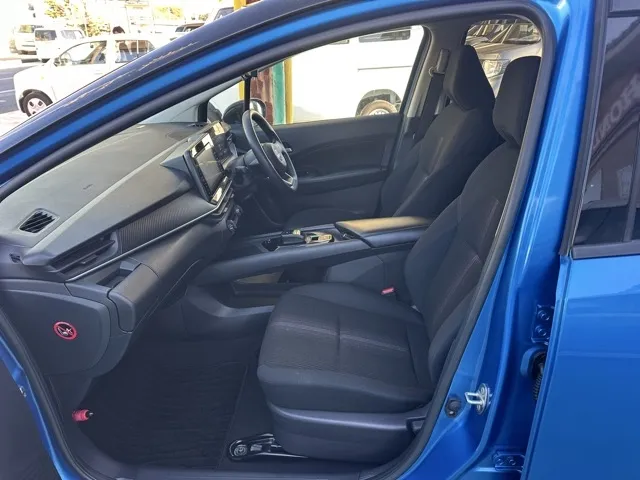 ノート(ニッサン)X アラウンドビューモニター中古車 3