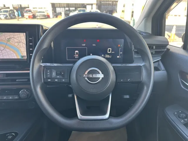 ノート(ニッサン)X アラウンドビューモニター中古車 6