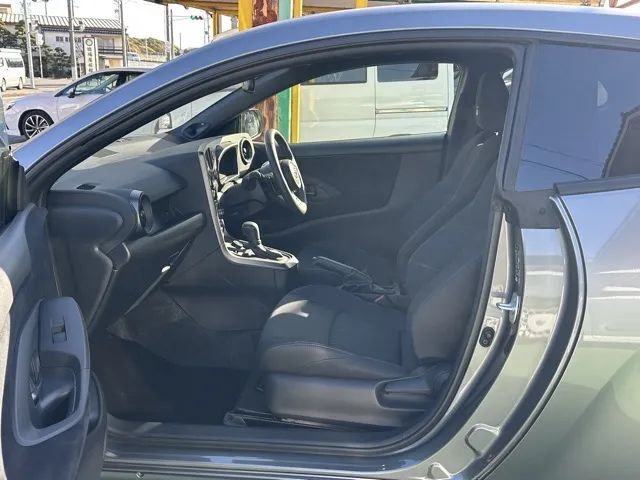 GRヤリス(トヨタ)RZ ４WD AT中古車 3