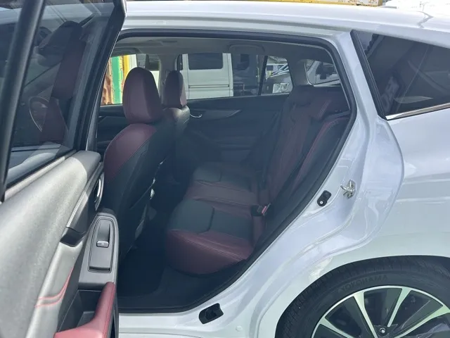 レヴォーグ(スバル)STIスポーツ EX中古車 4