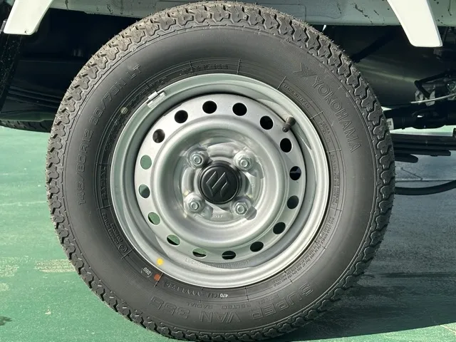 キャリートラック(スズキ)KC 4WD 5MT セーフティサポート届出済未使用車 11