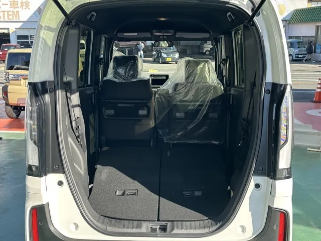 N-BOX(ホンダ)N-BOXカスタム 両側PSD届出済未使用車 11